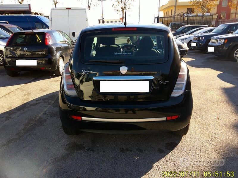 Usata Lancia Ypsilon 60 CV (44 kW) 2007 Rosso Utilitaria