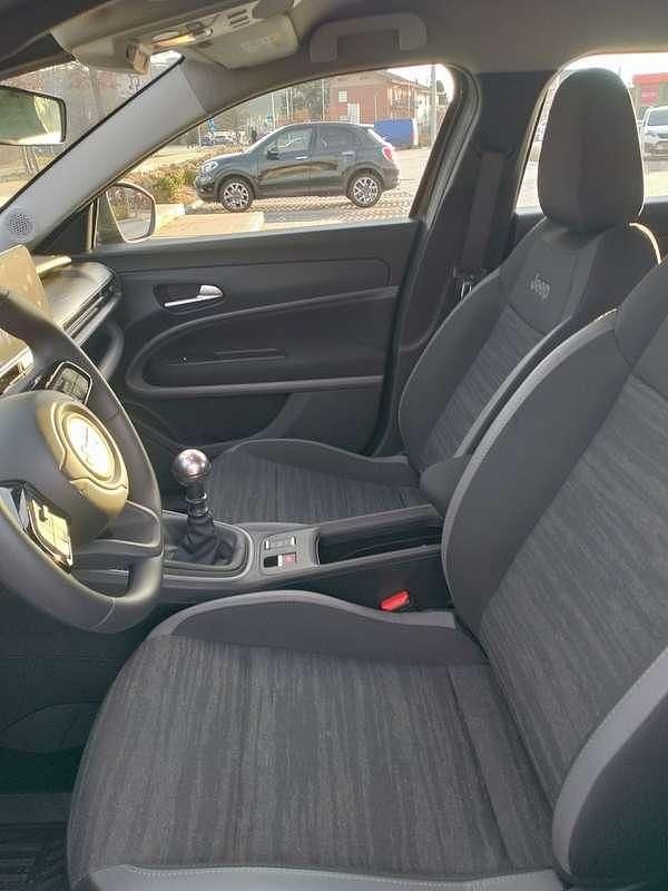 Usata Jeep Avenger Longitude 101 CV (74 kW) 2025 Nero SUV