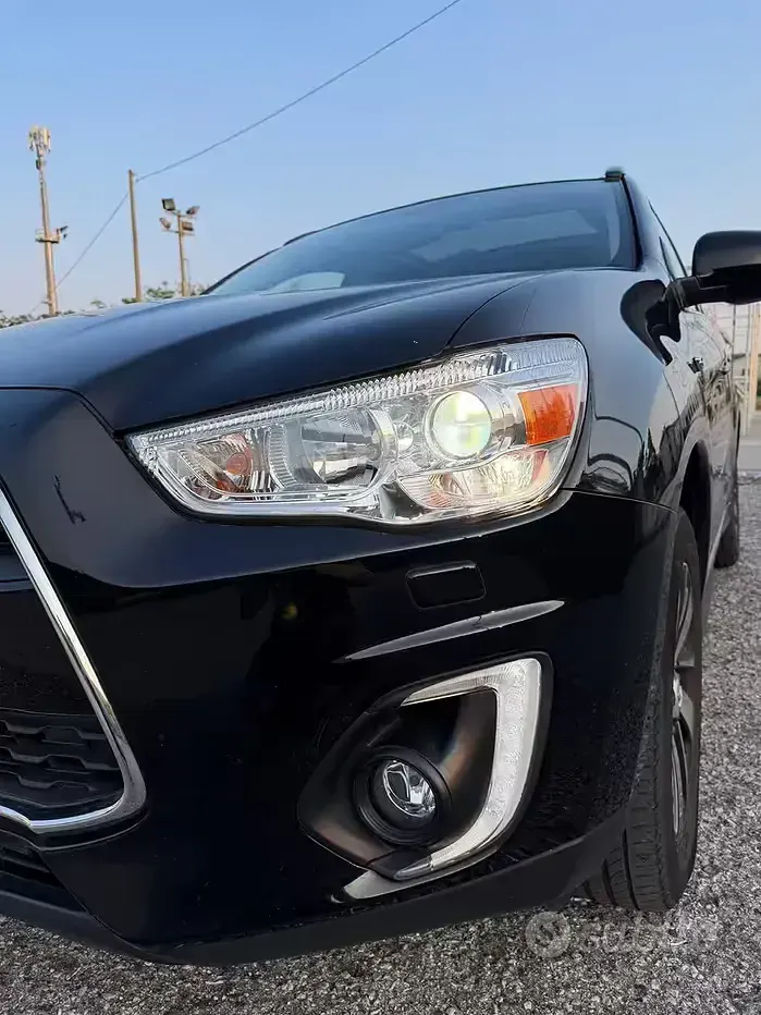Usata Mitsubishi ASX 116 CV (85 kW) 2014 Nero SUV