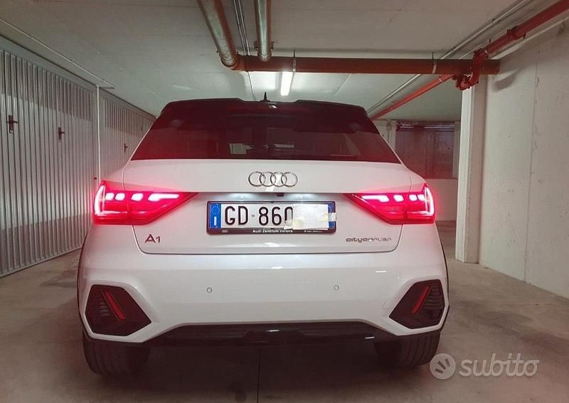 Usata Audi A1 95 CV (69 kW) 2021 Bianco SUV