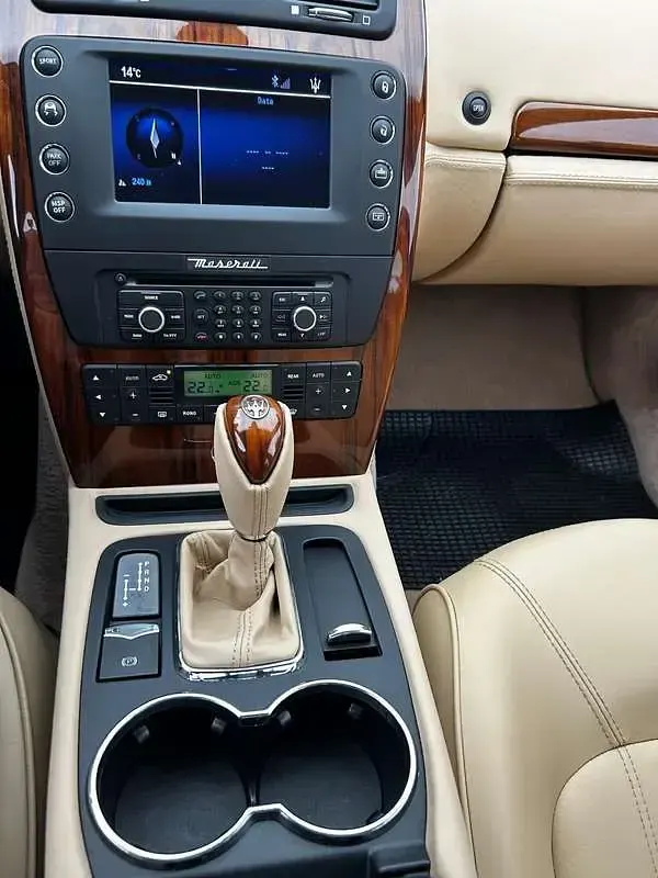 Usata Maserati Quattroporte 431 CV (317 kW) 2009 Blu/azzurro Berlina