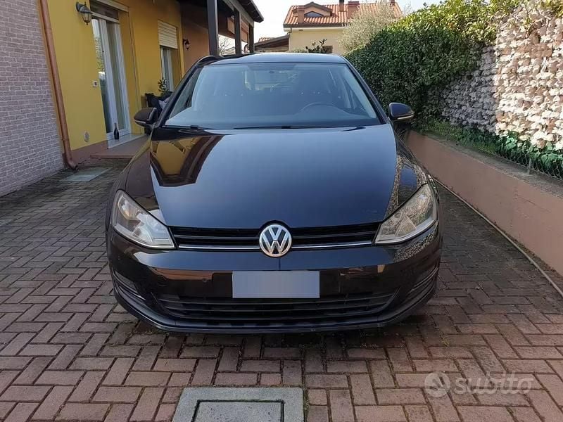 Usata VW Golf VII 110 CV (80 kW) 2017 Nero Berlina