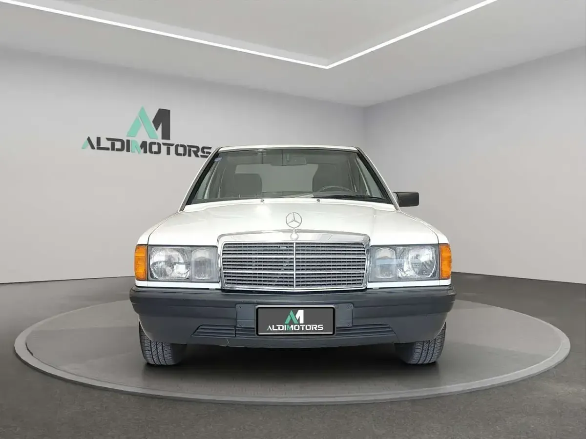 Usata Mercedes 190 122 CV (89 kW) 1988 Other Berlina
