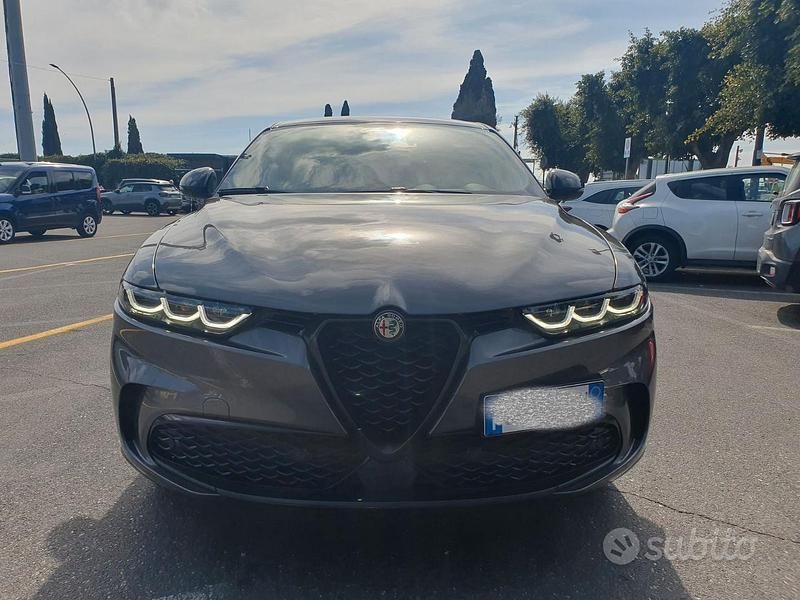 Usata Alfa Romeo Tonale 131 CV (96 kW) 2022 Grigio SUV