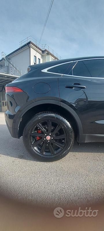 Usata Jaguar E-Pace 200 CV (147 kW) 2019 SUV