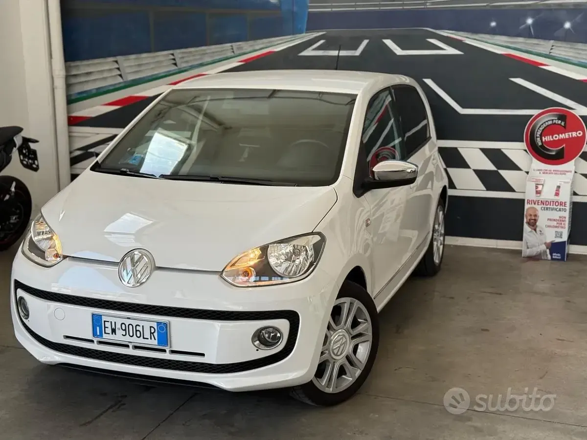 Usata VW up! 68 CV (50 kW) 2014 Bianco Utilitaria