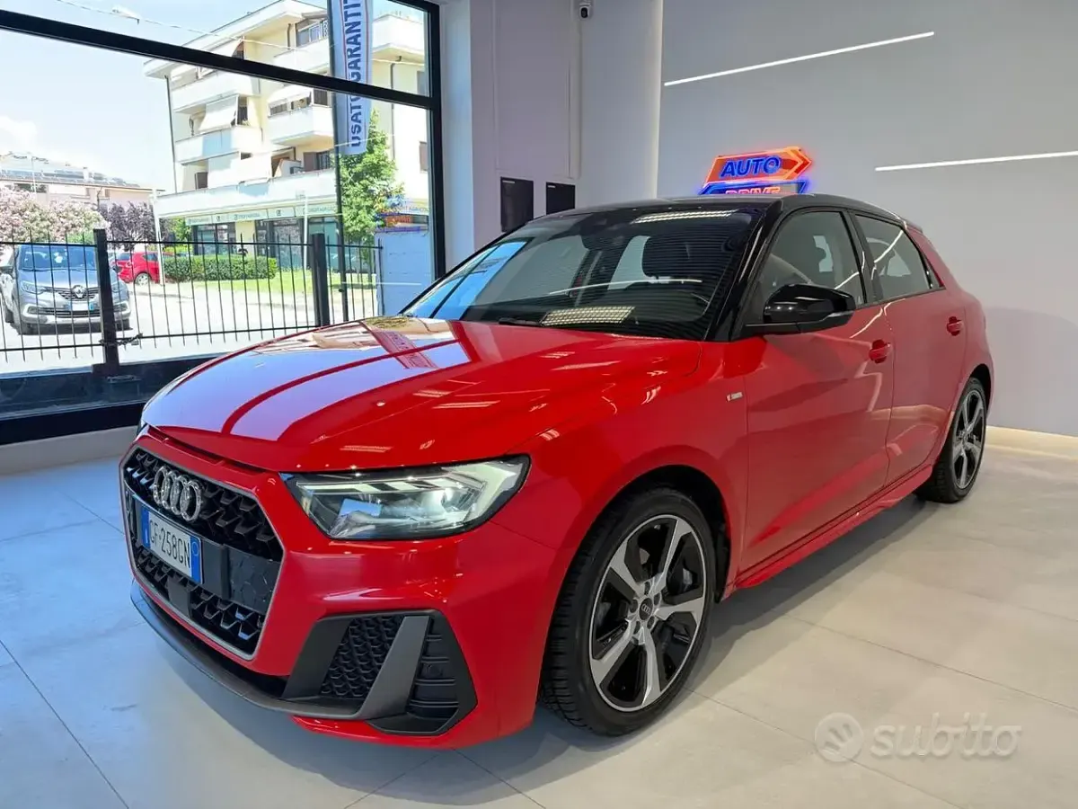 Usata Audi A1 S-Line 110 CV (80 kW) 2021 Rosso SUV