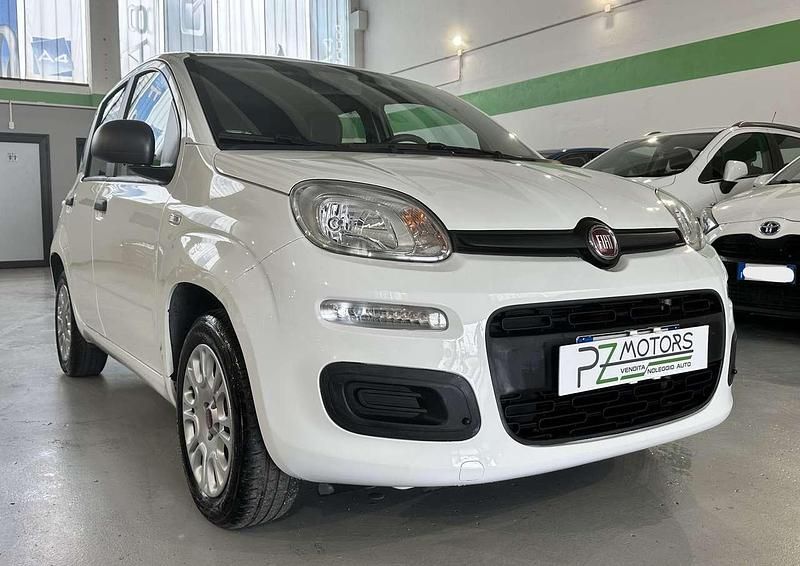 Usata Fiat Panda Easy 69 CV (50 kW) 2020 Bianco Utilitaria