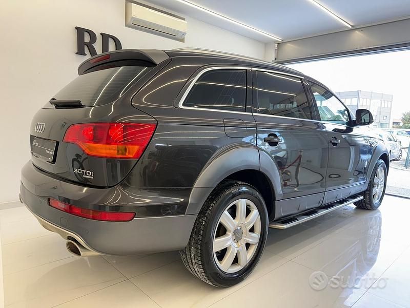 Usata Audi Q7 Ambiente 240 CV (176 kW) 2007 Nero SUV