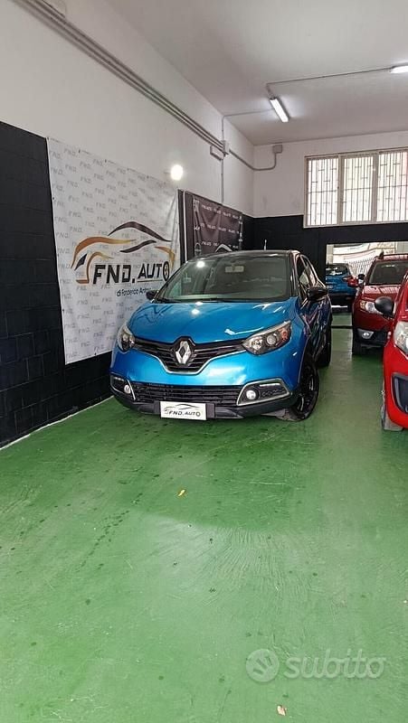 Usata Renault Captur Iconic 90 CV (66 kW) 2016 Blu SUV
