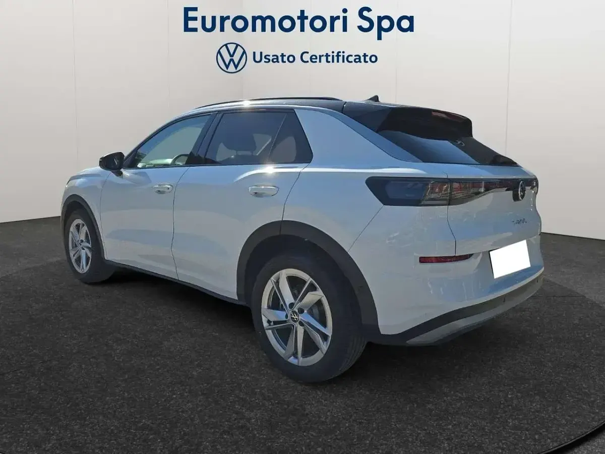 Nuova VW T-Roc Life 150 CV (110 kW) 2026 Bianco SUV