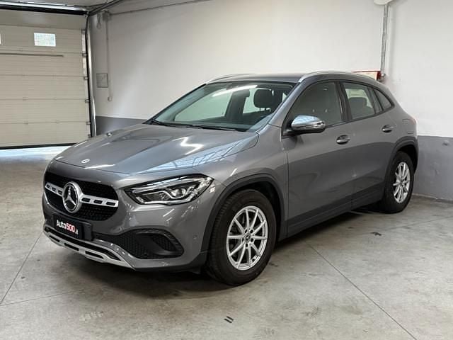Usata Mercedes GLA200 Business 163 CV (119 kW) 2021 Grigio SUV