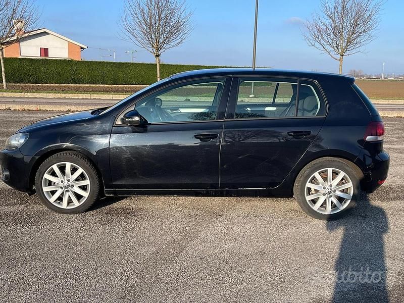 Usata VW Golf VII 105 CV (77 kW) 2012 Nero Berlina