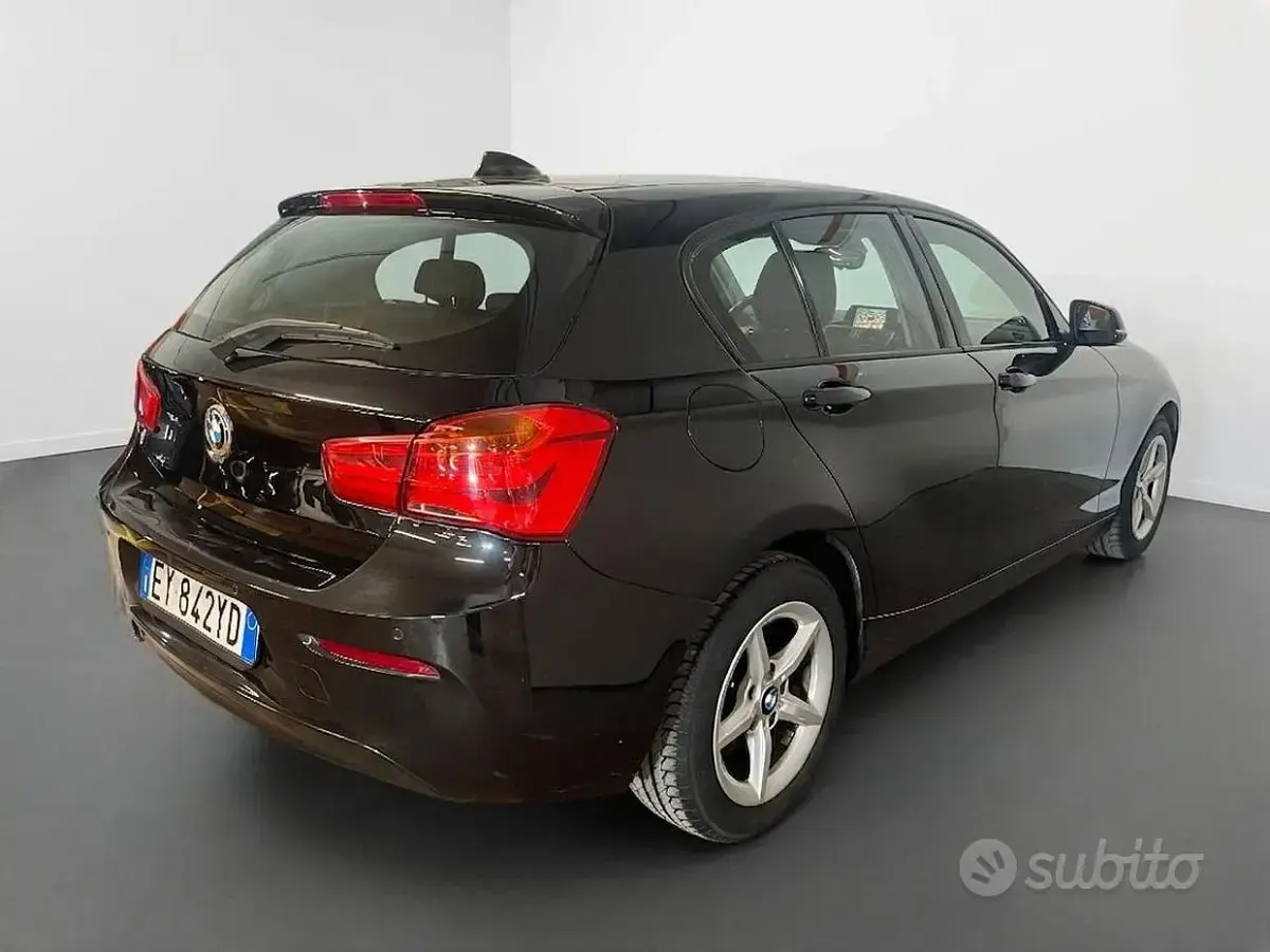 Usata BMW 116 Advantage 116 CV (85 kW) 2015 Nero Utilitaria