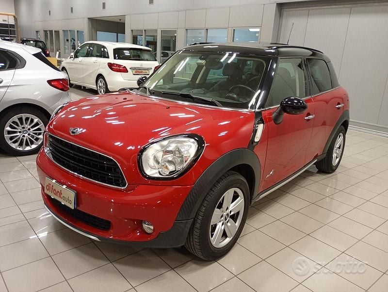 Usata Mini Cooper Countryman 122 CV (89 kW) 2015 Rosso SUV