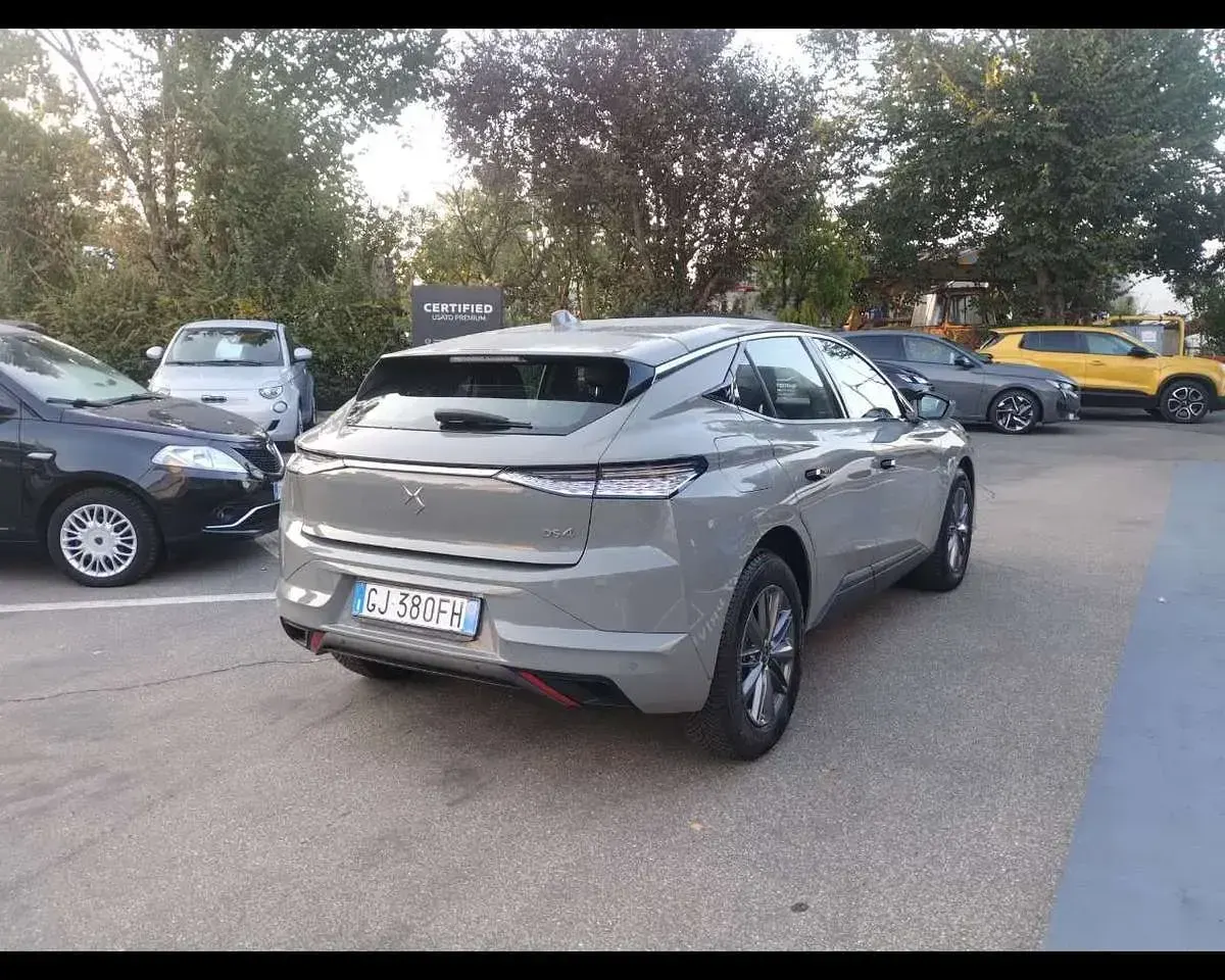 Usata DS Automobiles DS4 Crossback Business 131 CV (96 kW) 2022 Argento SUV