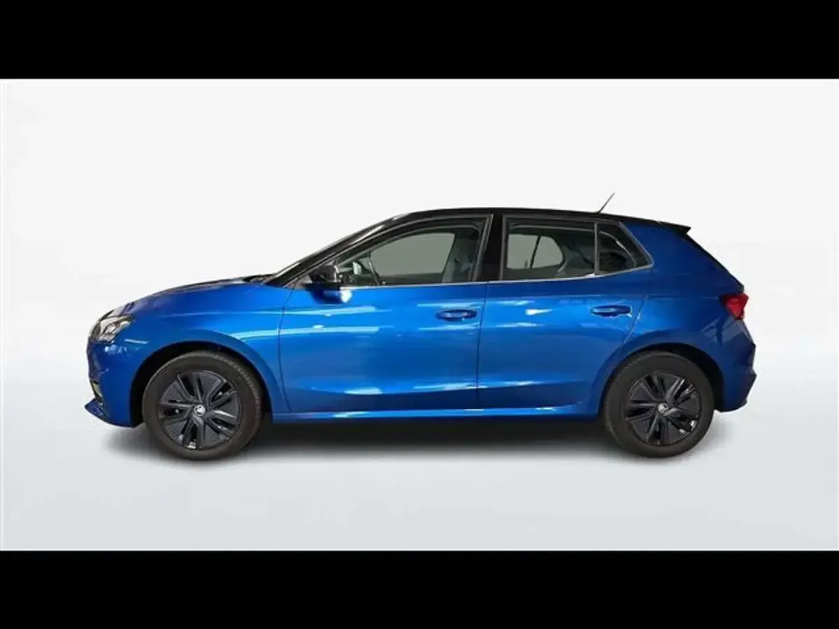 Usata Skoda Fabia Style 80 CV (58 kW) 2023 Blu scuro Utilitaria