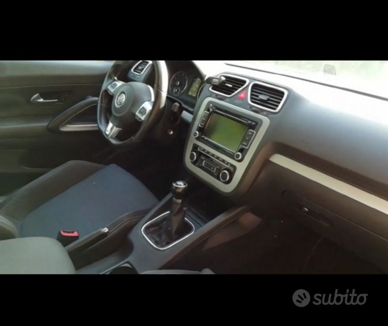 Bianco Usata 2011 VW Scirocco Coupé | 11.000 € - Immagine 1/4