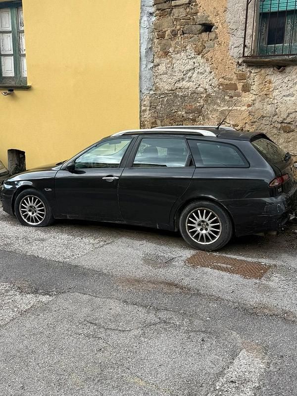Usata Alfa Romeo 156 150 CV (110 kW) 2006 Nero Station wagon