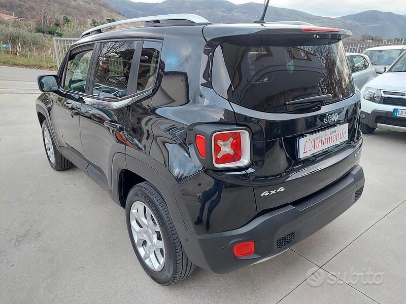 Usata Jeep Renegade Limited 140 CV (102 kW) 2016 Nero SUV