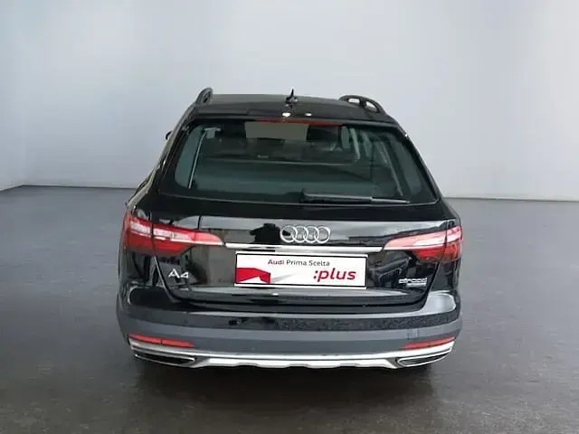 Usata Audi A4 Allroad Business 204 CV (150 kW) 2024 Nero Station wagon