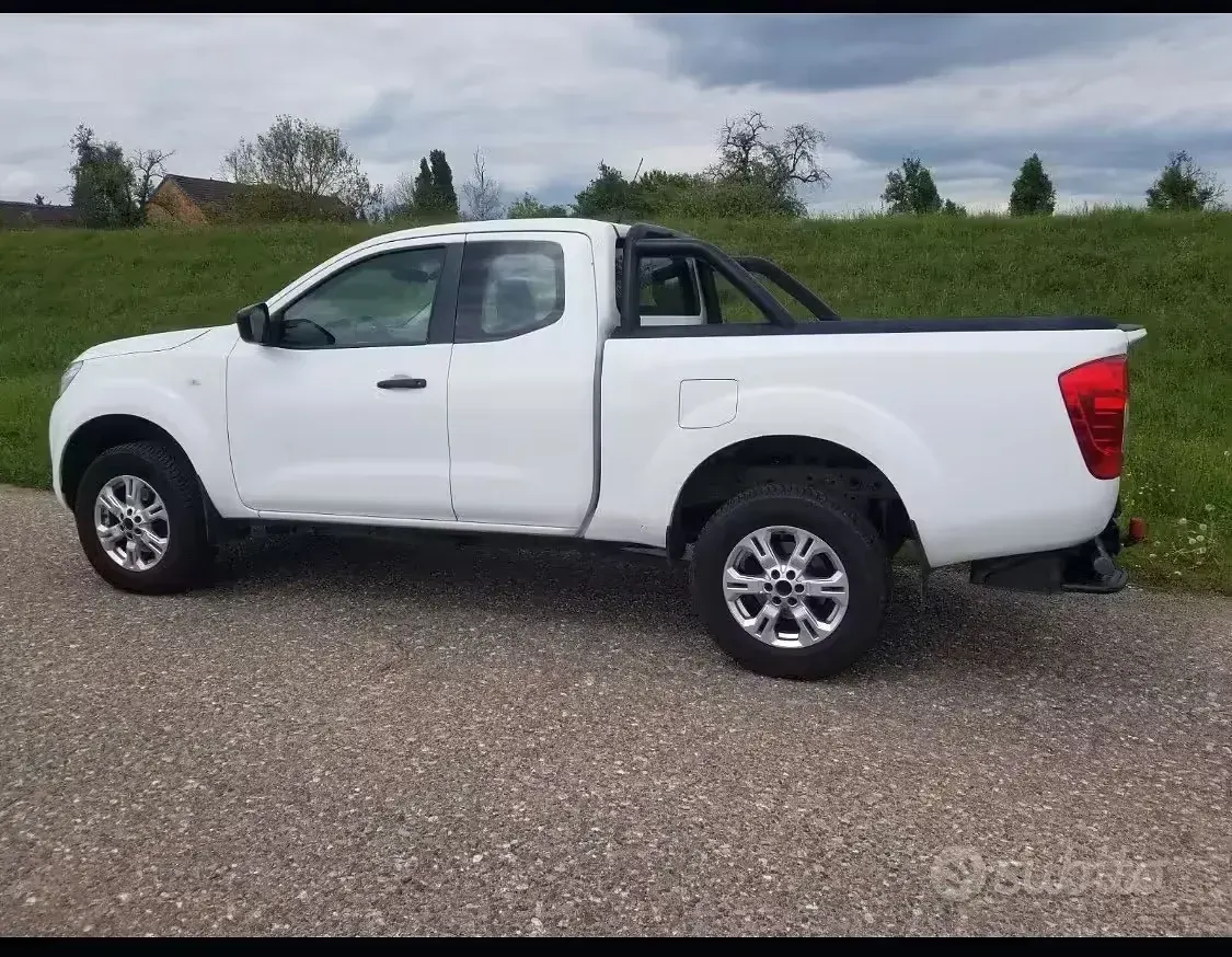 Second-hand Nissan Navara Visia 163 CP (119 kW) 2021 Alb Pickup