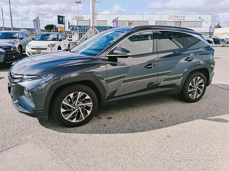 Usata Hyundai Tucson 136 CV (100 kW) 2022 Grigio SUV