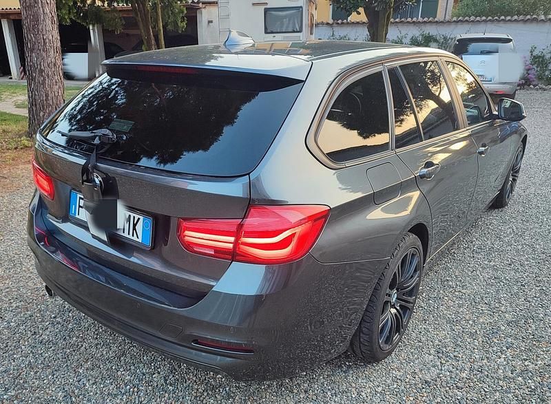 Usata BMW 318 Advantage 150 CV (110 kW) 2017 Grigio Station wagon