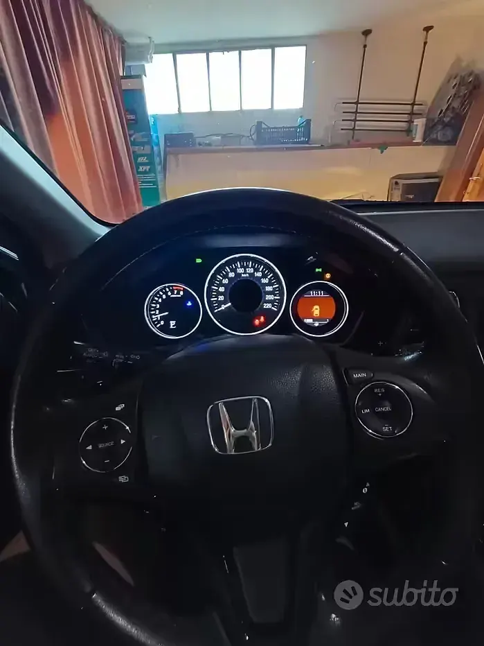 Usata Honda HR-V 130 CV (95 kW) 2016 Grigio SUV