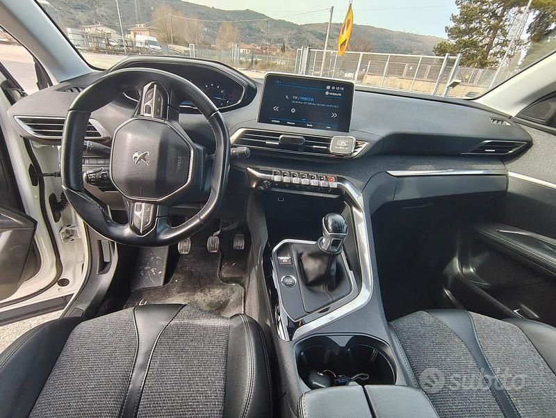 Usata Peugeot 3008 Allure 131 CV (96 kW) 2020 Bianco SUV