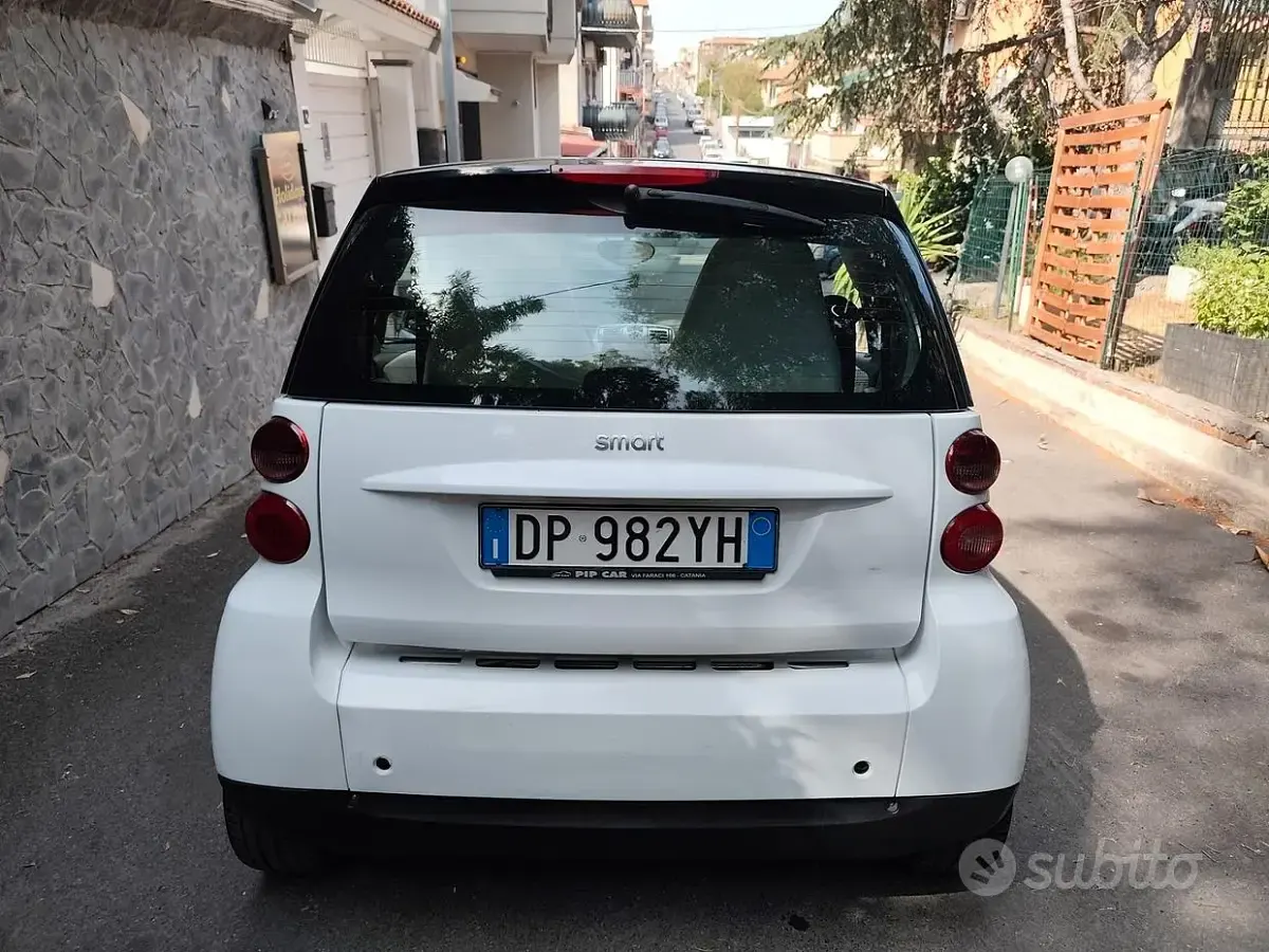 Usata Smart ForTwo Coupé Passion 71 CV (52 kW) 2008 Bianco Coupé