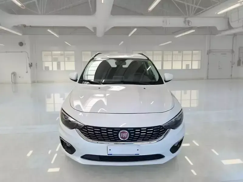 Usata Fiat Tipo Business 120 CV (88 kW) 2020 Grigio Station wagon