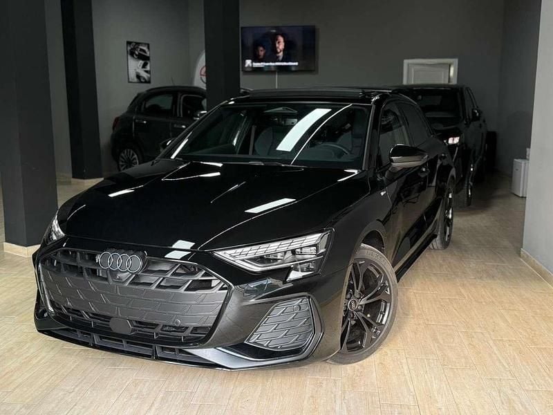 Nero Nuova 2025 Audi A3 S-Line Tre volumi | 45.990 € (Molto cara) - Immagine 1/4