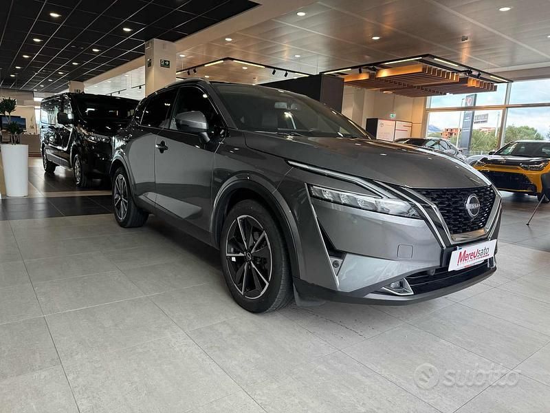Usata Nissan Qashqai Tekna 140 CV (102 kW) 2023 Grigio SUV