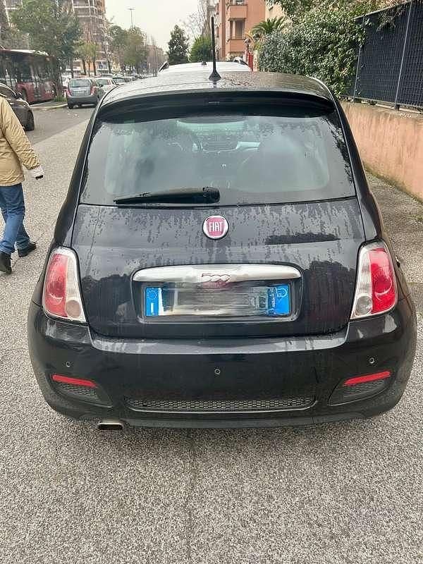Usado Fiat 500 69 CV (50 kW) 2015 Negro Utilitario