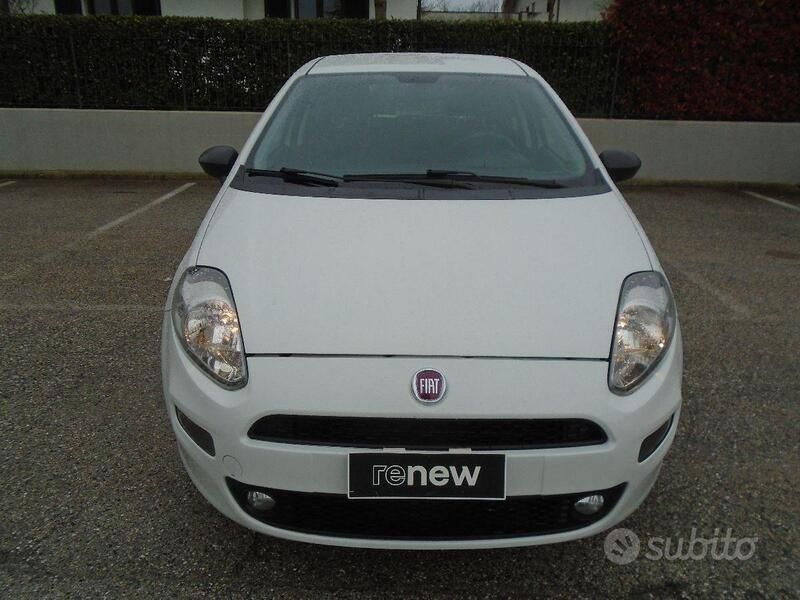 Bianco Usata 2017 Fiat Punto Street Due volumi | 8200 € (Cara) - Immagine 1/4