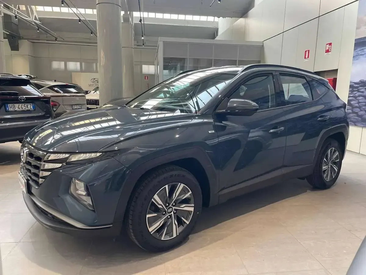Usata Hyundai Tucson 150 CV (110 kW) 2022 Blu/azzurro SUV