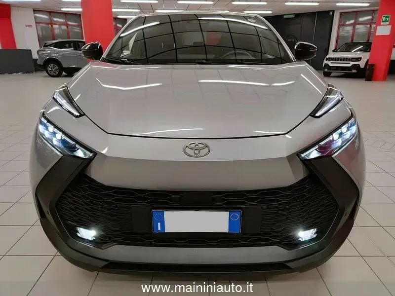 Usata Toyota C-HR Play 98 CV (72 kW) 2025 Grigio SUV