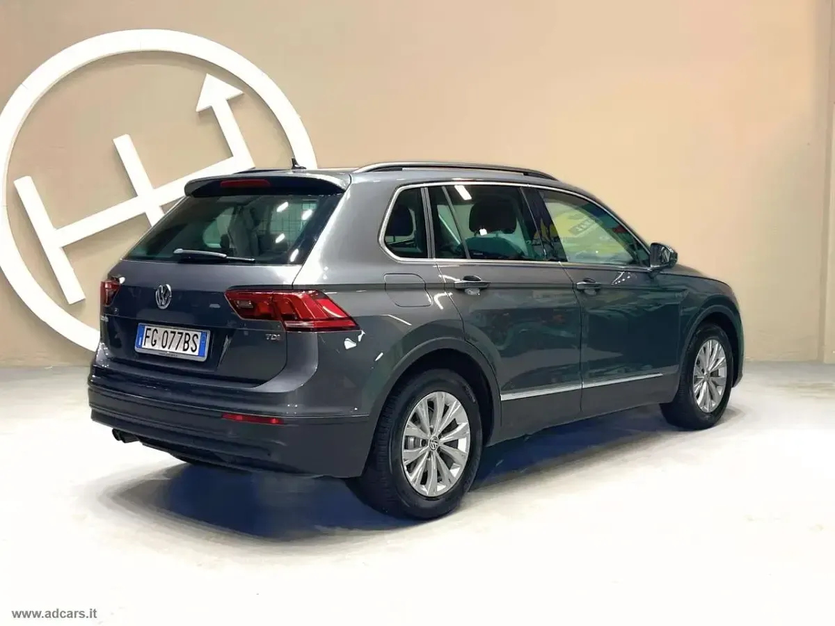 Usata VW Tiguan Style 116 CV (85 kW) 2016 Grigio SUV