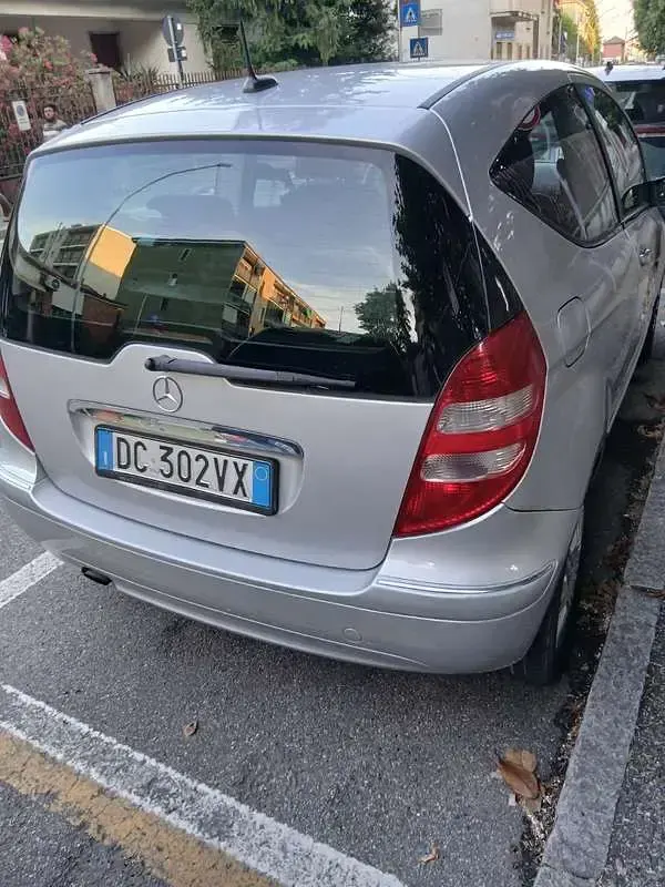 Usata Mercedes A140 Avantgarde 82 CV (60 kW) 2008 Argento Utilitaria