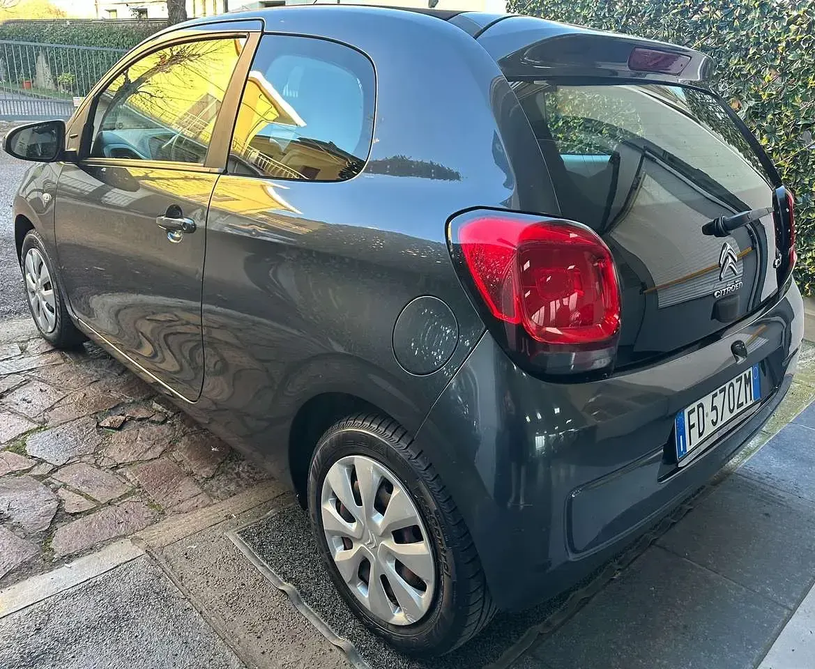Usata Citroën C1 Shine 69 CV (50 kW) 2016 Grigio Utilitaria