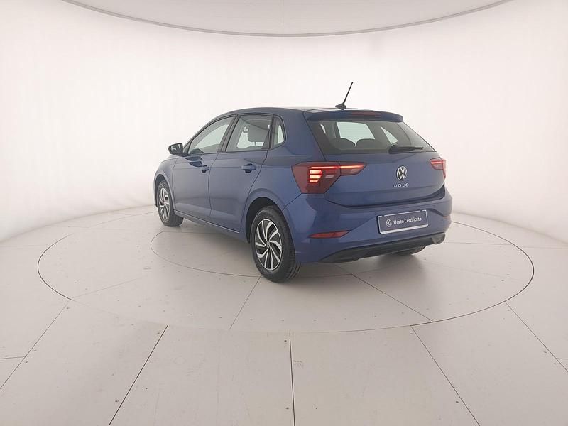 Usata VW Polo Life 95 CV (69 kW) 2025 Reef blue metallizzato Utilitaria