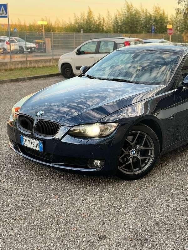 Usata BMW 320 177 CV (130 kW) 2010 Coupé