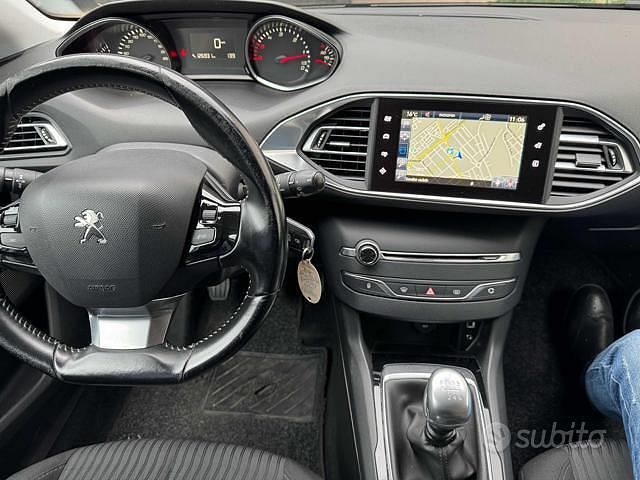 Usata Peugeot 308 Allure 120 CV (88 kW) 2016 Bianco Berlina