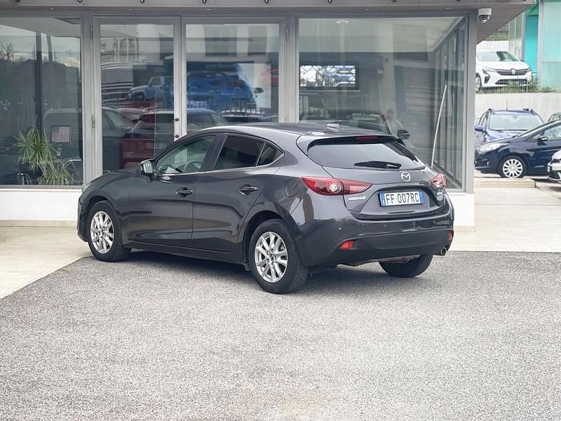 Usata Mazda 3 105 CV (77 kW) 2016 Grigio Berlina