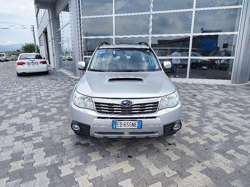 Usata Subaru Forester Comfort 147 CV (108 kW) 2010 Grigio SUV
