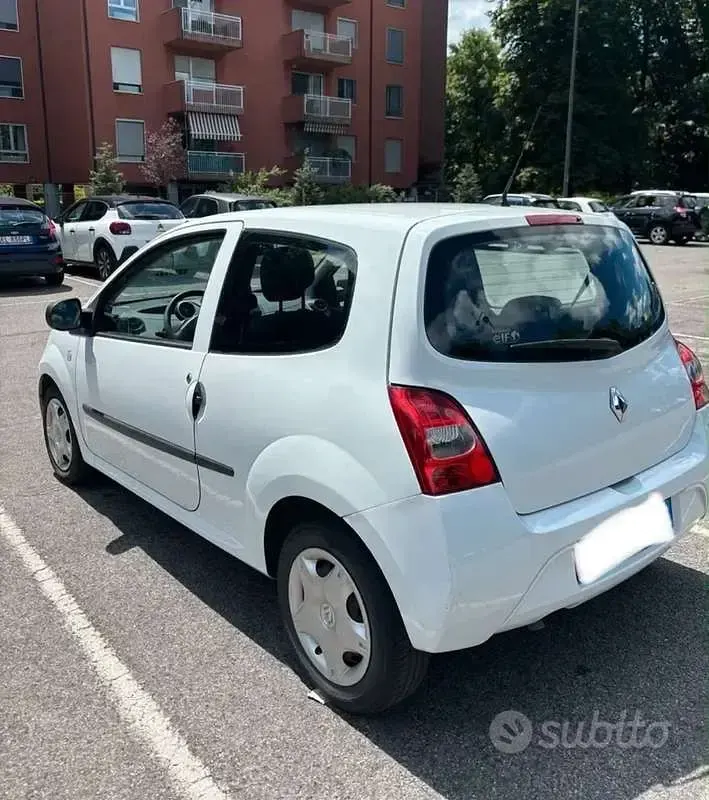 Usata Renault Twingo 75 CV (55 kW) 2010 Utilitaria