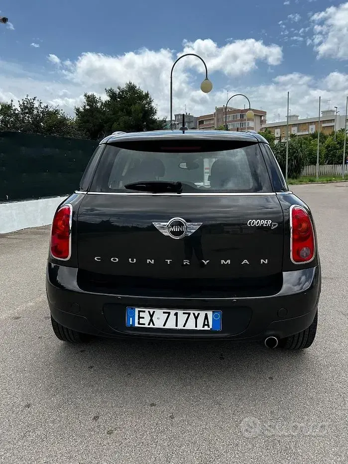 Usata Mini Cooper 111 CV (81 kW) 2014 Nero Utilitaria