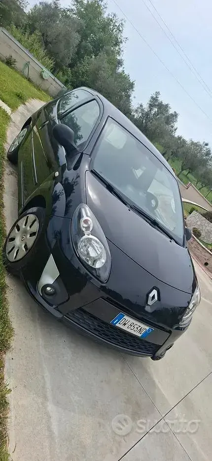 Usado Renault Twingo Dynamique 58 CV (42 kW) 2009 Negro Utilitario