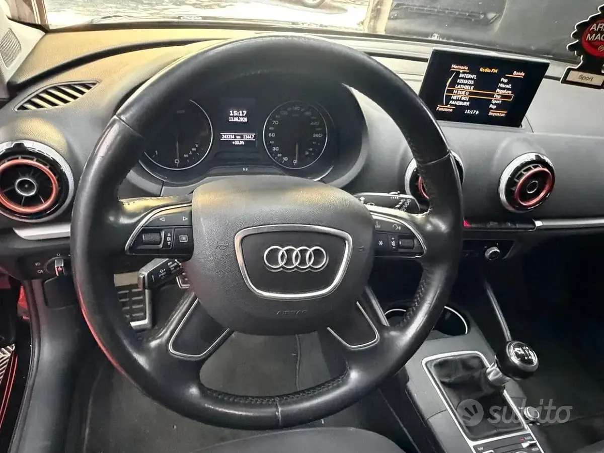 Usata Audi A3 Attraction 110 CV (80 kW) 2016 Nero Berlina